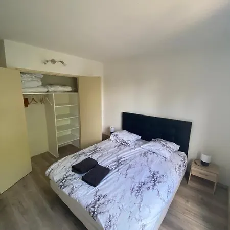 Appartement 3P, 72M2, Centre Ville, Parking Prive Tout Confort Biscarrosse Buitenkant foto